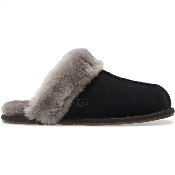 UGG Scuffette II Slipper - Picture 4 of 10